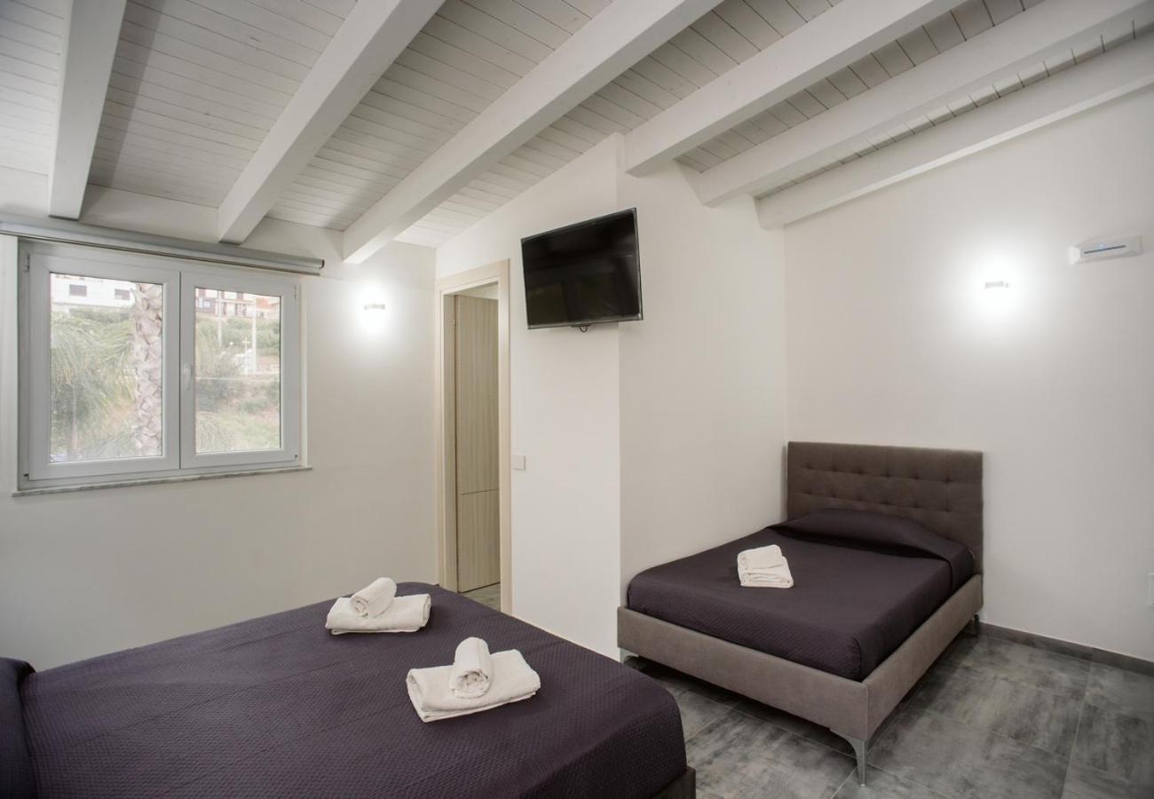 Il Geranio - Resort & Suites แอคเควโดลชิ ภายนอก รูปภาพ